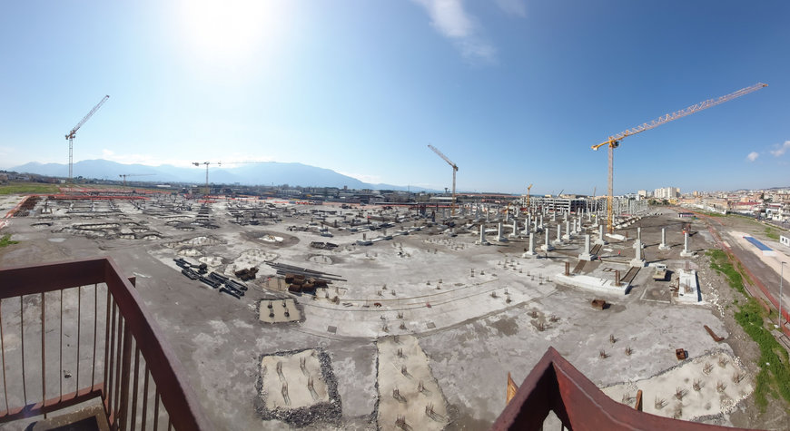 Potain MCT 88 and MDT 189 cranes construct Maximall Pompeii tourist hub in Italy